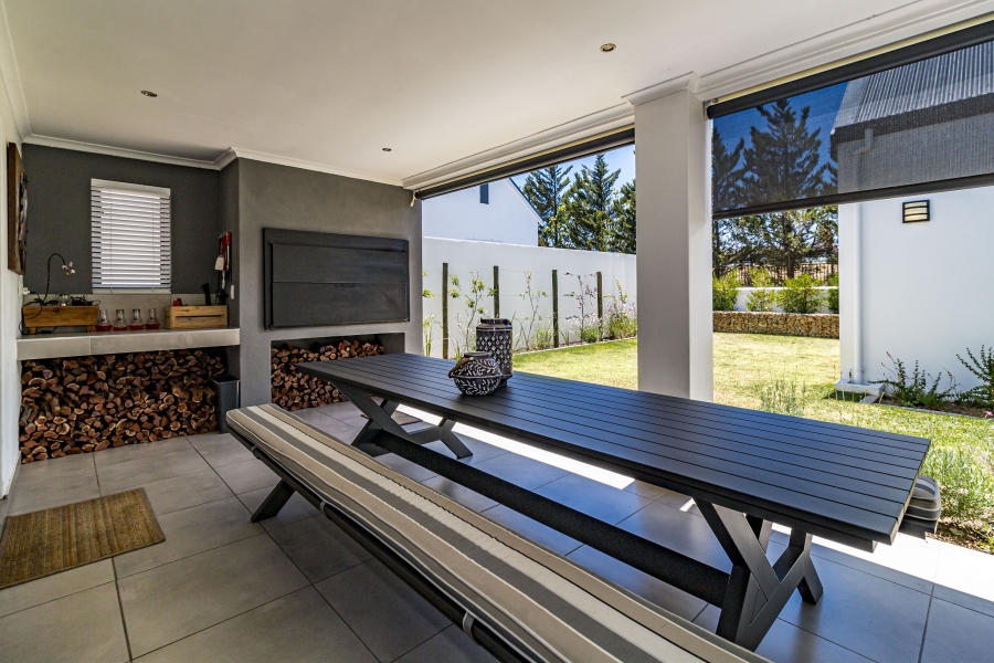 To Let 4 Bedroom Property for Rent in Croydon Olive Estate Western Cape